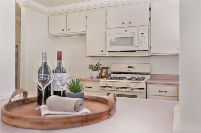 3004 Merriam Ct, El Dorado Hills, CA 95762
