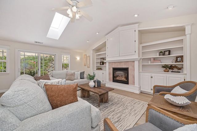 3004 Merriam Ct, El Dorado Hills, CA 95762