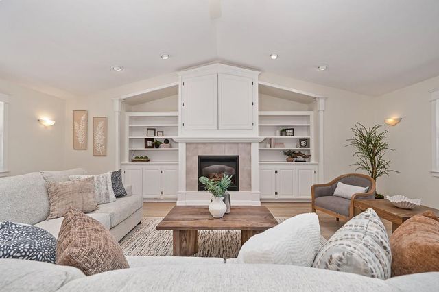 3004 Merriam Ct, El Dorado Hills, CA 95762