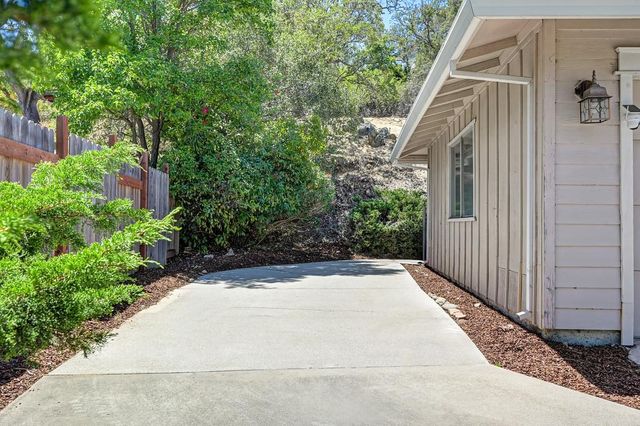 3004 Merriam Ct, El Dorado Hills, CA 95762