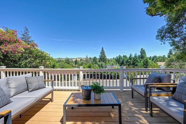 3004 Merriam Ct, El Dorado Hills, CA 95762