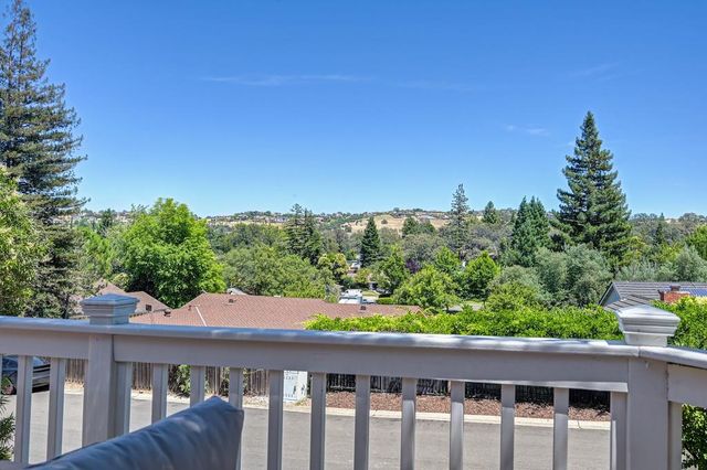 3004 Merriam Ct, El Dorado Hills, CA 95762