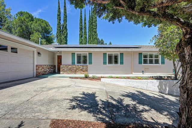 3004 Merriam Ct, El Dorado Hills, CA 95762