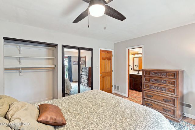 13 Waltham Way, Sicklerville, NJ 08081