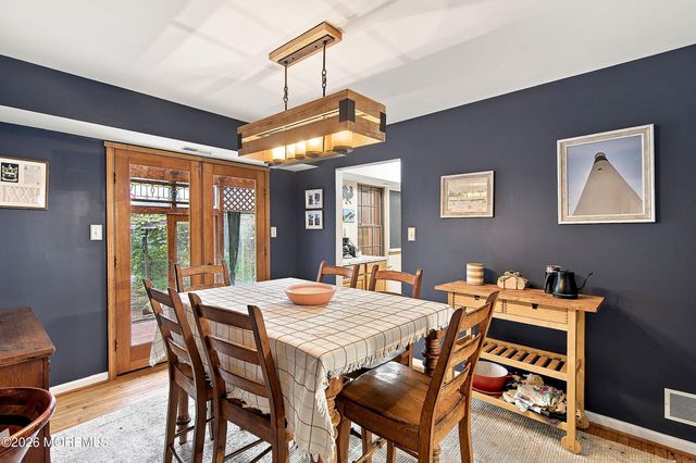 13 Waltham Way, Sicklerville, NJ 08081