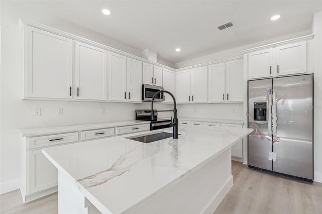 1515 E 27TH AVENUE, Tampa, FL 33605