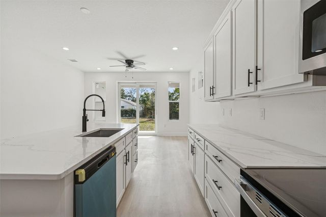 1515 E 27TH AVENUE, Tampa, FL 33605
