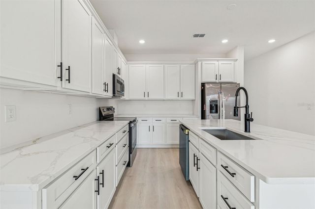 1515 E 27TH AVENUE, Tampa, FL 33605