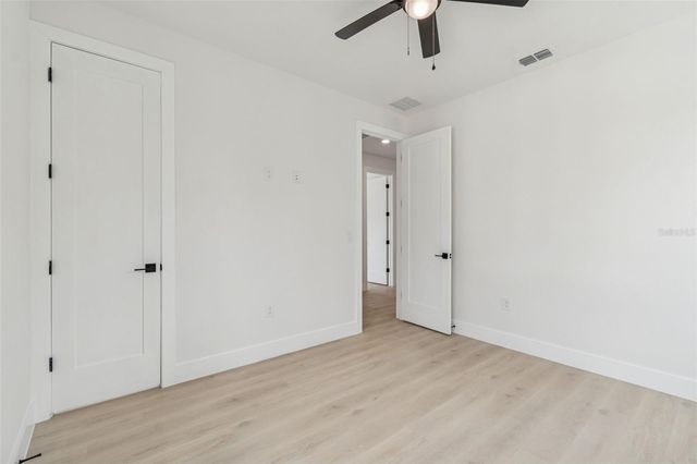 1515 E 27TH AVENUE, Tampa, FL 33605