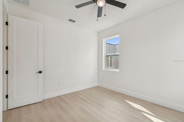 1515 E 27TH AVENUE, Tampa, FL 33605