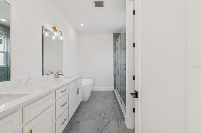 1515 E 27TH AVENUE, Tampa, FL 33605