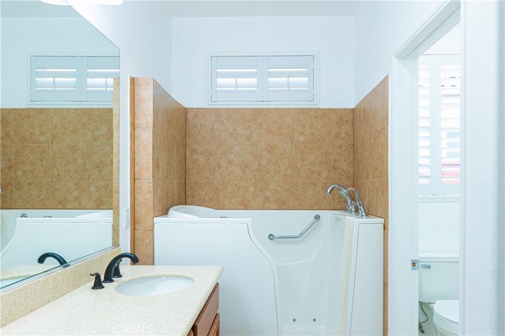 Image 16 of property listing at 215 Gamez, Hemet, CA 92545