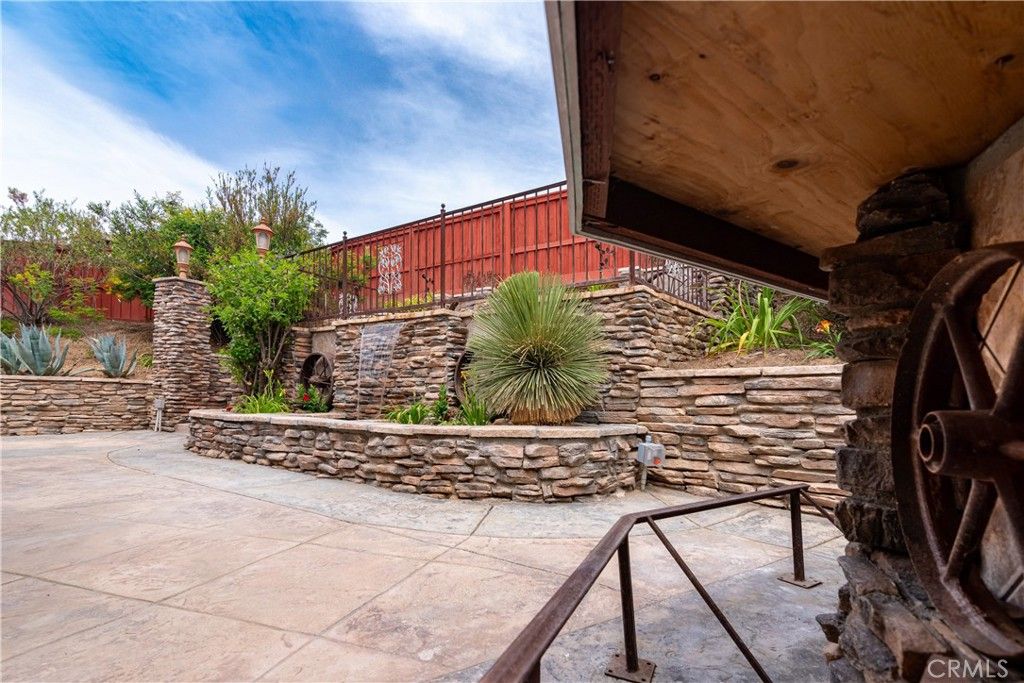 Image 28 of property listing at 215 Gamez, Hemet, CA 92545