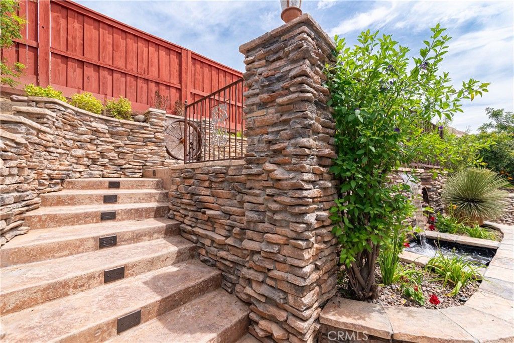 Image 29 of property listing at 215 Gamez, Hemet, CA 92545
