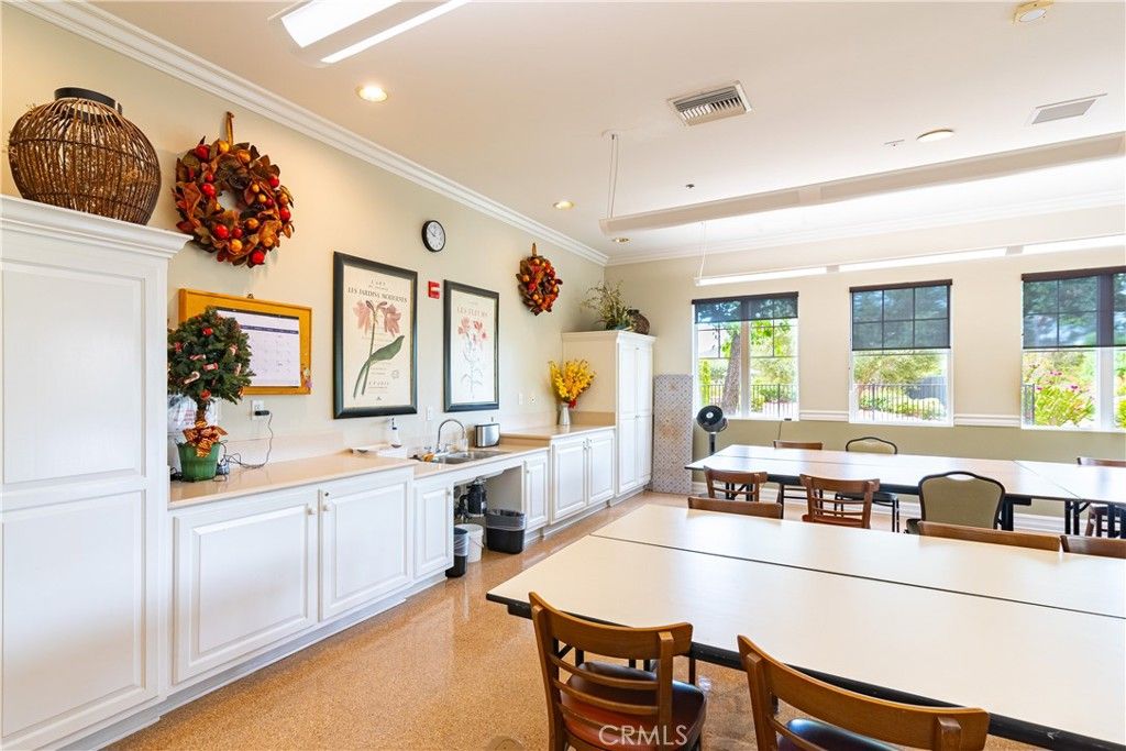 Image 41 of property listing at 215 Gamez, Hemet, CA 92545