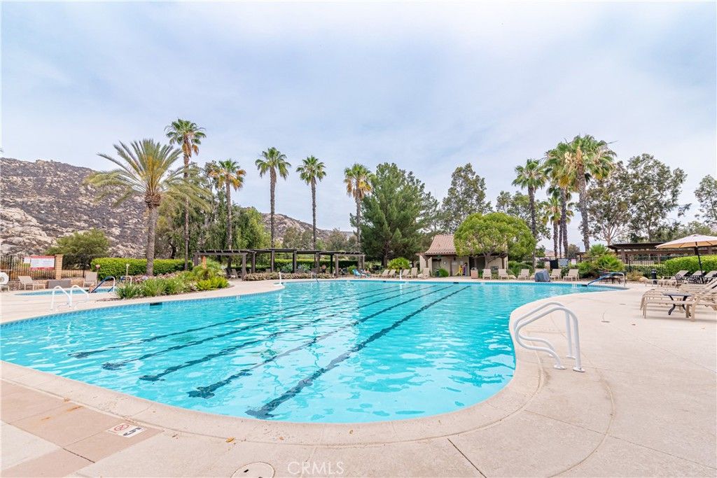 Image 45 of property listing at 215 Gamez, Hemet, CA 92545