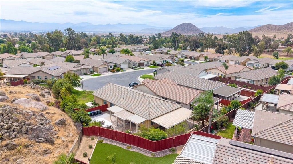 Image 55 of property listing at 215 Gamez, Hemet, CA 92545
