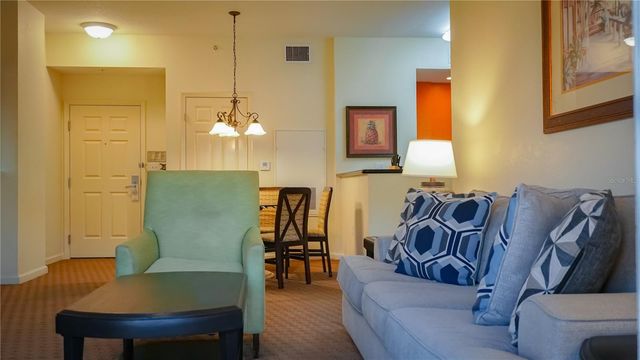 8112 POINCIANA BOULEVARD 1712, Orlando, FL 32821