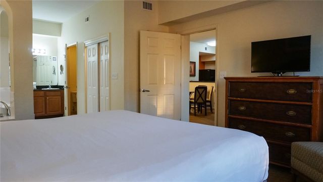 8112 POINCIANA BOULEVARD 1712, Orlando, FL 32821