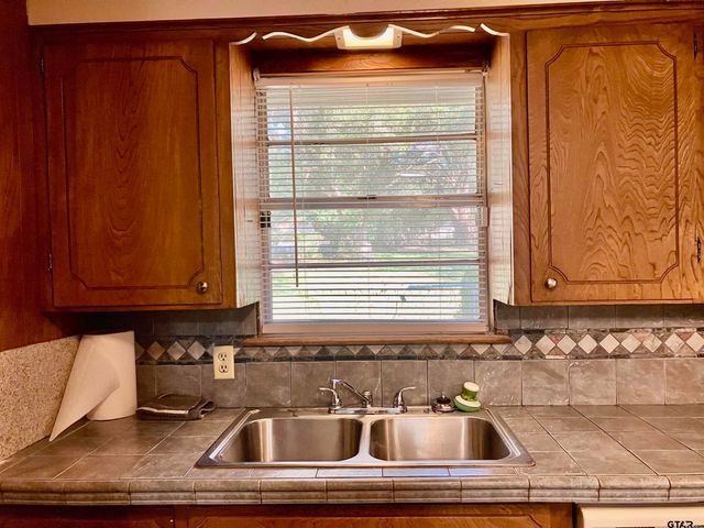 13482 Indian Dr., Tyler, TX 75709