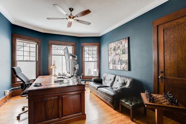 2433 W 22nd Street, Minneapolis, MN 55405