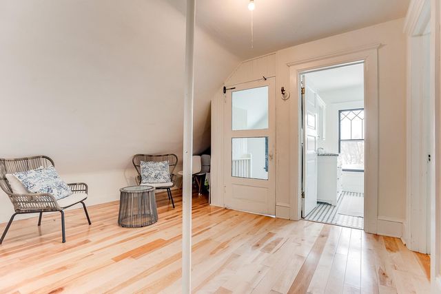 2433 W 22nd Street, Minneapolis, MN 55405