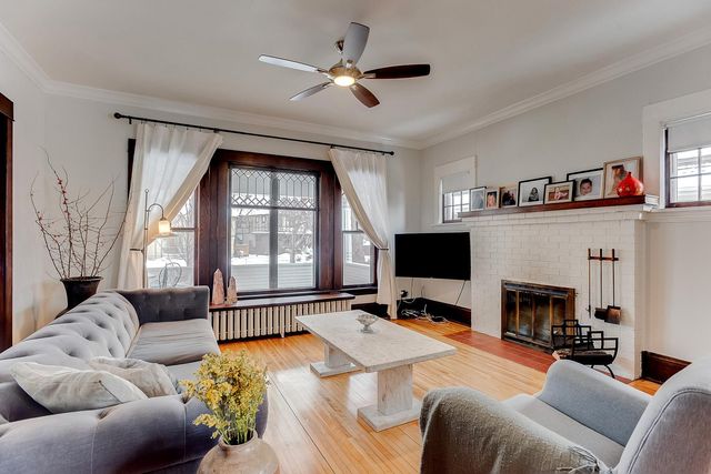 2433 W 22nd Street, Minneapolis, MN 55405