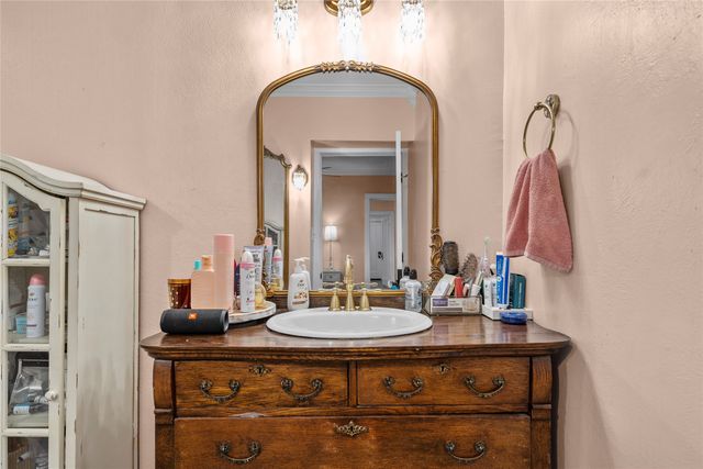 628 N 33rd Street, Waco, TX 76707