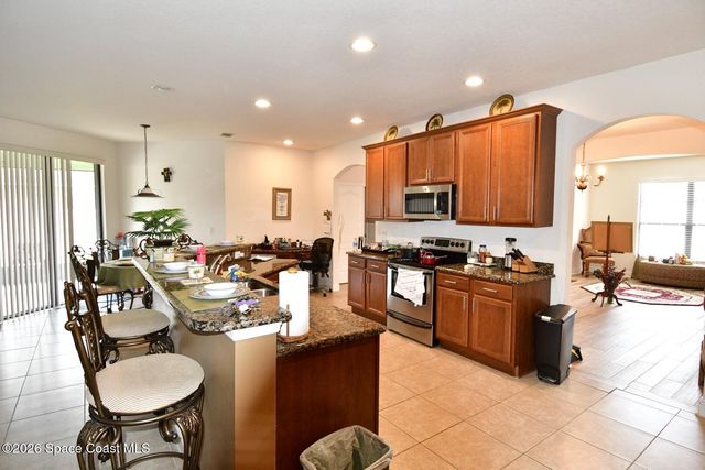 335 Fuller Street SE, Palm Bay, FL 32909