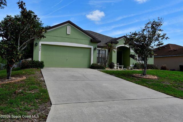 335 Fuller Street SE, Palm Bay, FL 32909