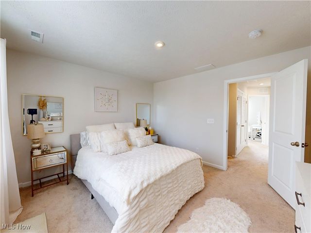 780 Pine Spring Drive, Painesville, OH 44077