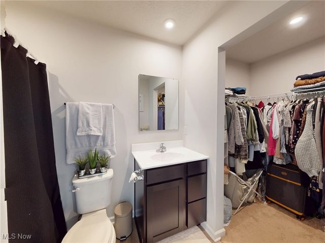 780 Pine Spring Drive, Painesville, OH 44077