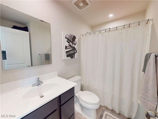 780 Pine Spring Drive, Painesville, OH 44077