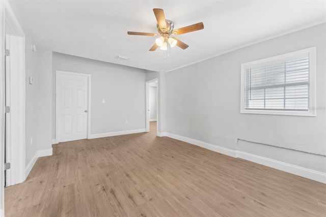 1927 13TH STREET S, St Petersburg, FL 33705