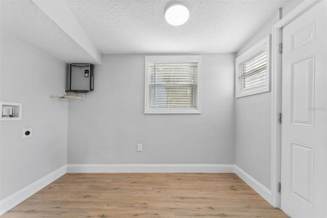 1927 13TH STREET S, St Petersburg, FL 33705