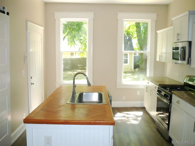 1333 S Perry Street, Montgomery, AL 36104