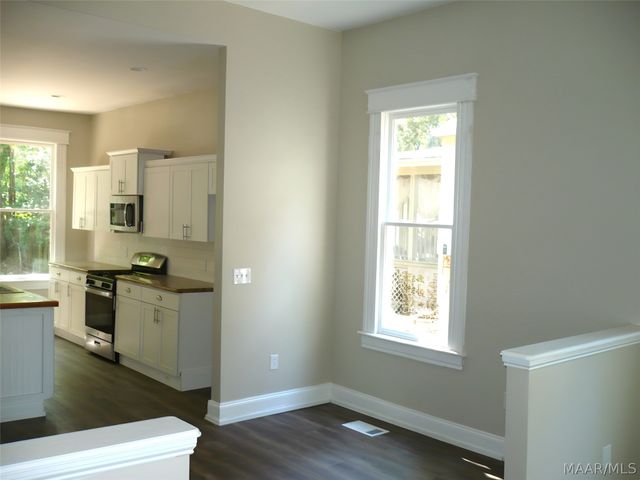 1333 S Perry Street, Montgomery, AL 36104