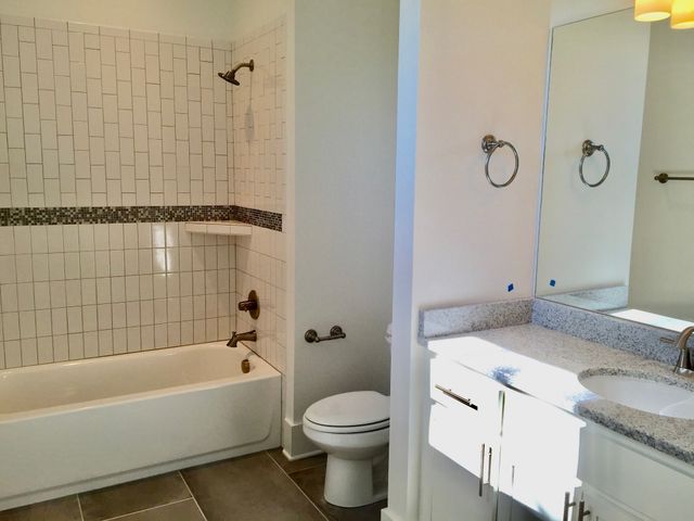 2303B Knowles Ave, Nashville, TN 37204