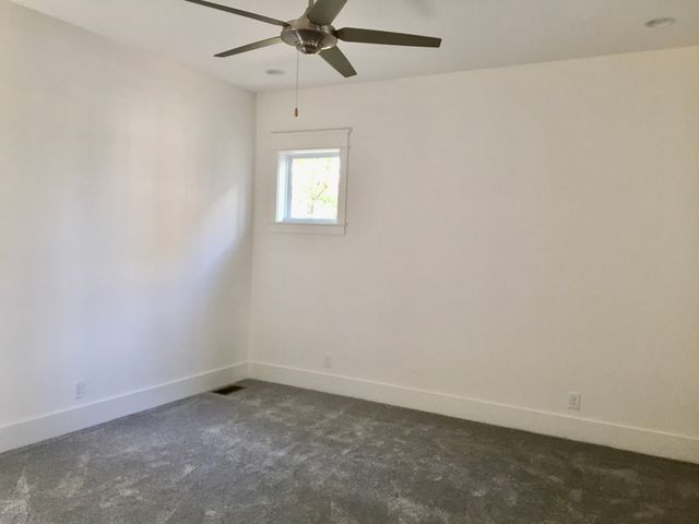 2303B Knowles Ave, Nashville, TN 37204