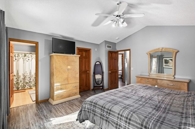 11313 71st Avenue N, Maple Grove, MN 55369