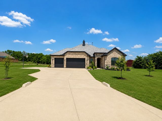 1701 Flint Circle, Van Alstyne, TX 75495