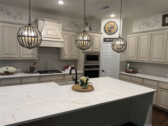 1701 Flint Circle, Van Alstyne, TX 75495