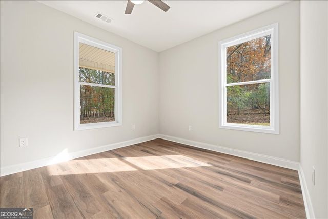 329 Greenleaf Drive, Lavonia, GA 30553