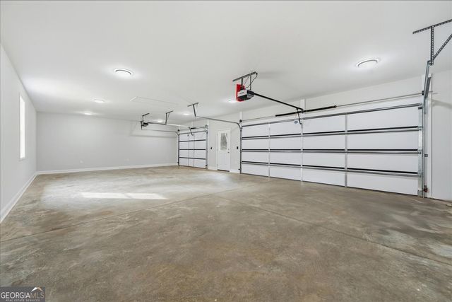 329 Greenleaf Drive, Lavonia, GA 30553