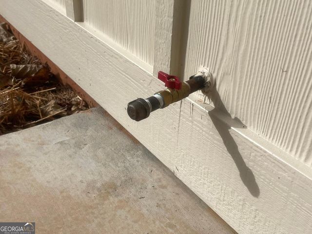 329 Greenleaf Drive, Lavonia, GA 30553