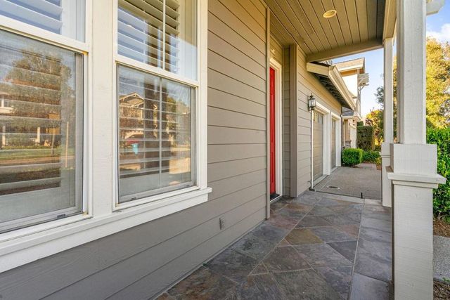 2004 Gossamer Avenue, Redwood City, CA 94065