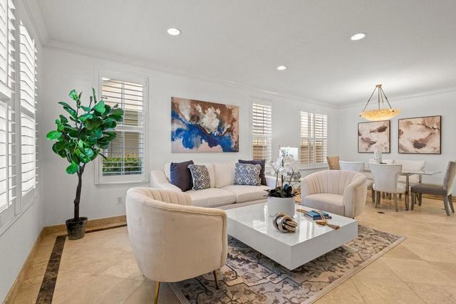 2004 Gossamer Avenue, Redwood City, CA 94065