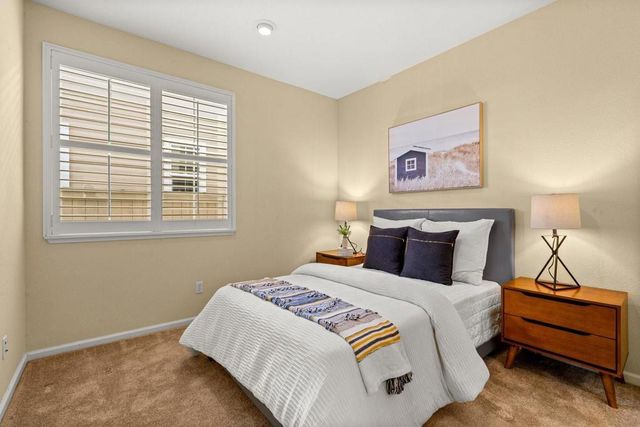 2004 Gossamer Avenue, Redwood City, CA 94065