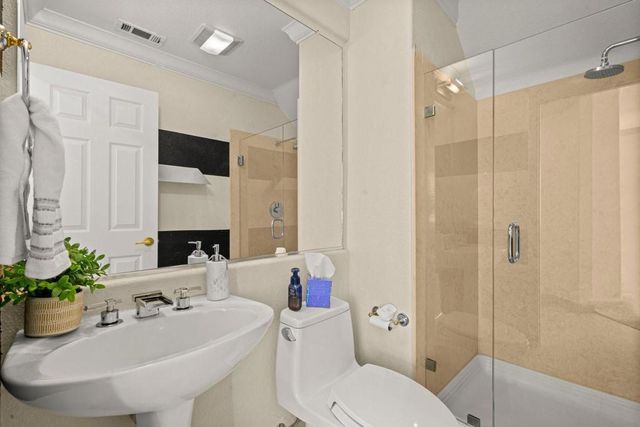 2004 Gossamer Avenue, Redwood City, CA 94065