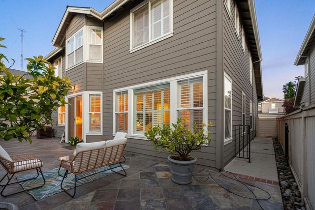 2004 Gossamer Avenue, Redwood City, CA 94065